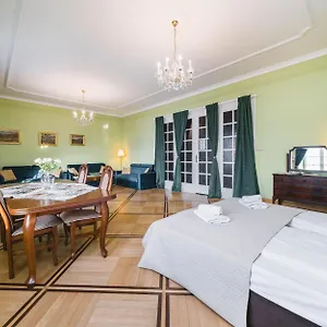 W Palacu Pod Baranami Apartamento