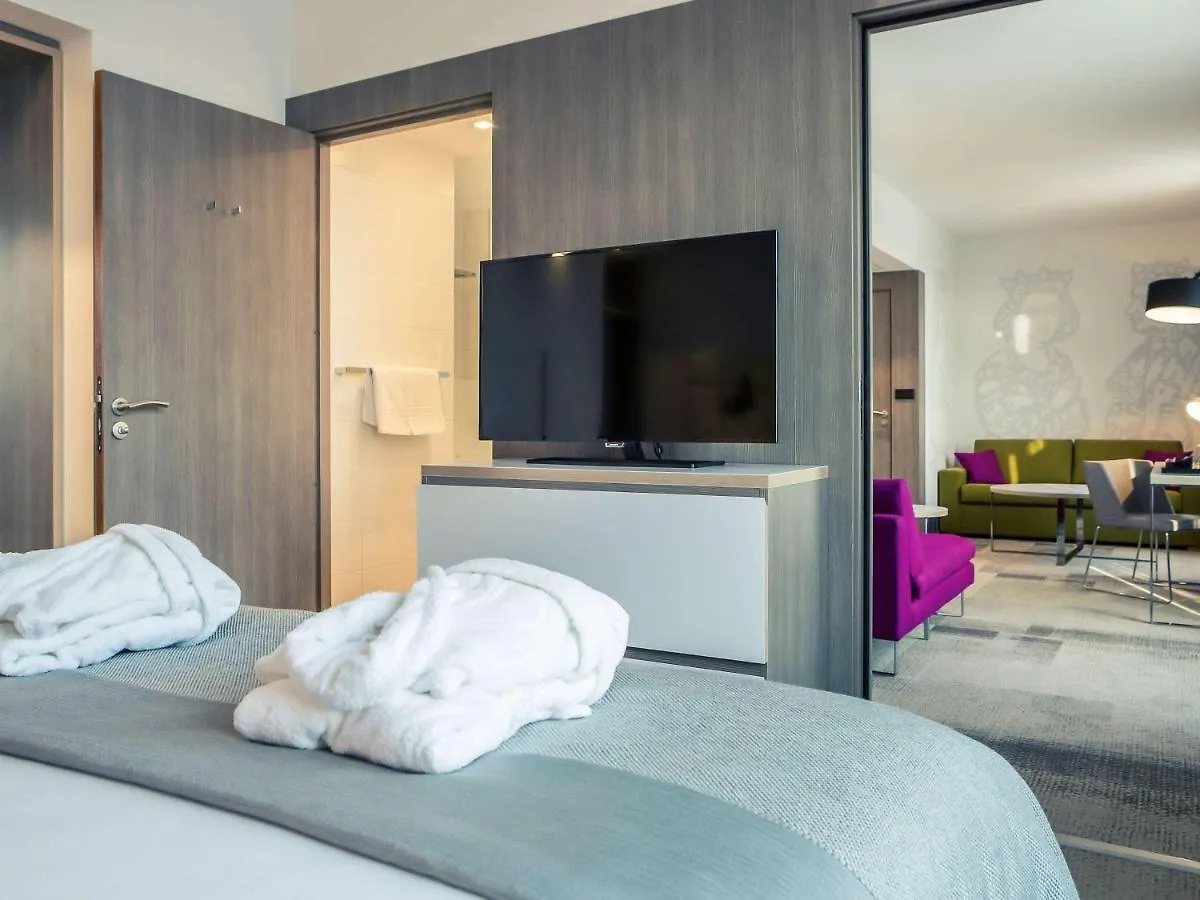 **** Szálloda Mercure Krakow Stare Miasto Lengyelország